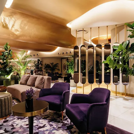 The Reserve - Within Savoy Palace - The Leading Of The World Hotel Funchal (Madeira)