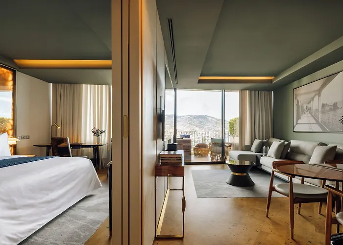 Hotel The Reserve - Within Savoy Palace - The Leading Of The World 5*