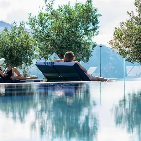 Hotell The Reserve - Within Savoy Palace - The Leading Of The World Funchal (Madeira)