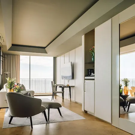 Hotell The Reserve - Within Savoy Palace - The Leading Of The World 5*