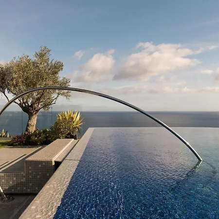 Hotell The Reserve - Within Savoy Palace - The Leading Of The World Funchal (Madeira)