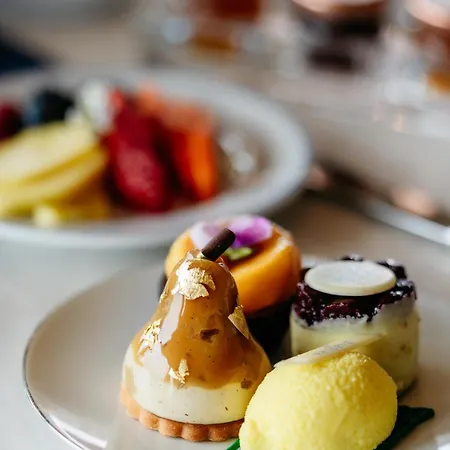 The Reserve - Within Savoy Palace - The Leading Of The World Hotel
