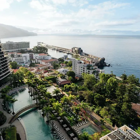 Hotell The Reserve - Within Savoy Palace - The Leading Of The World 5*